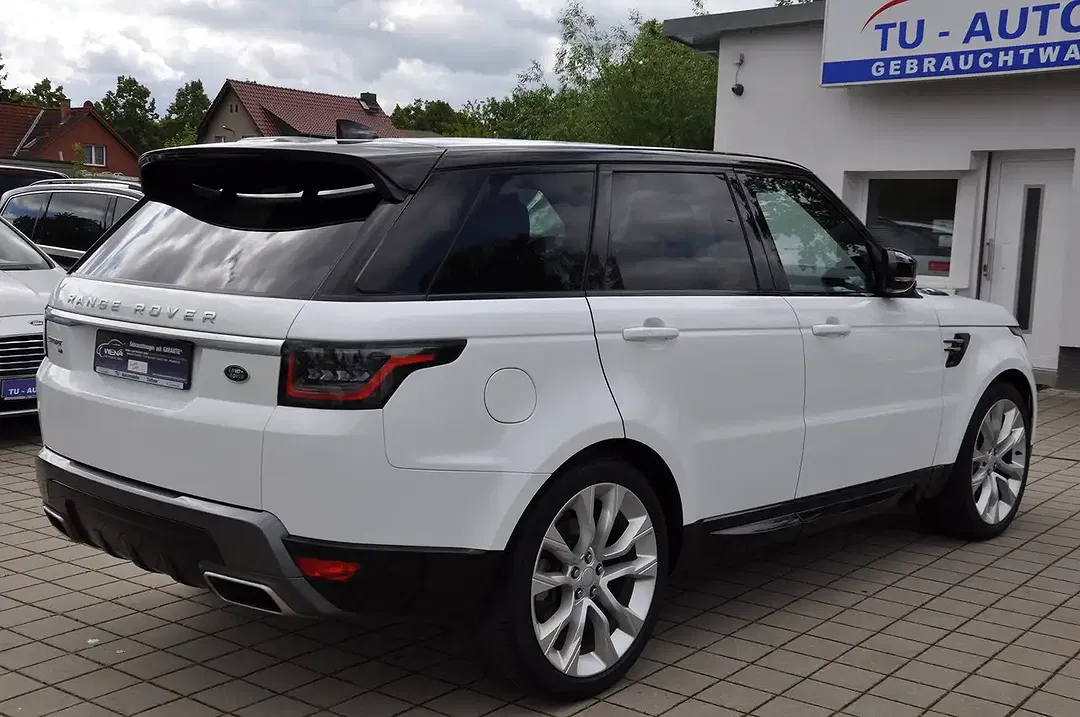 Land Rover Range Rover Sport - Thumbnail 6