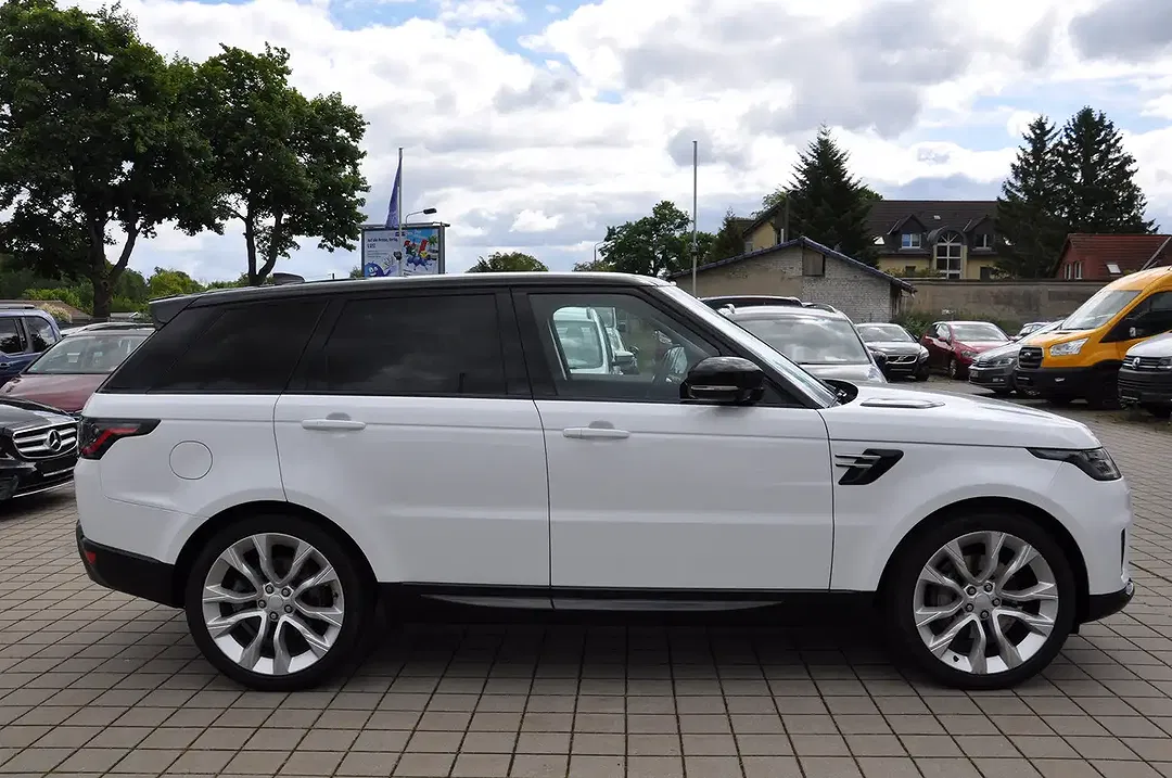 Land Rover Range Rover Sport - Thumbnail 8