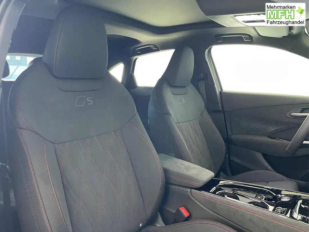 Audi Q3 - Thumbnail 14