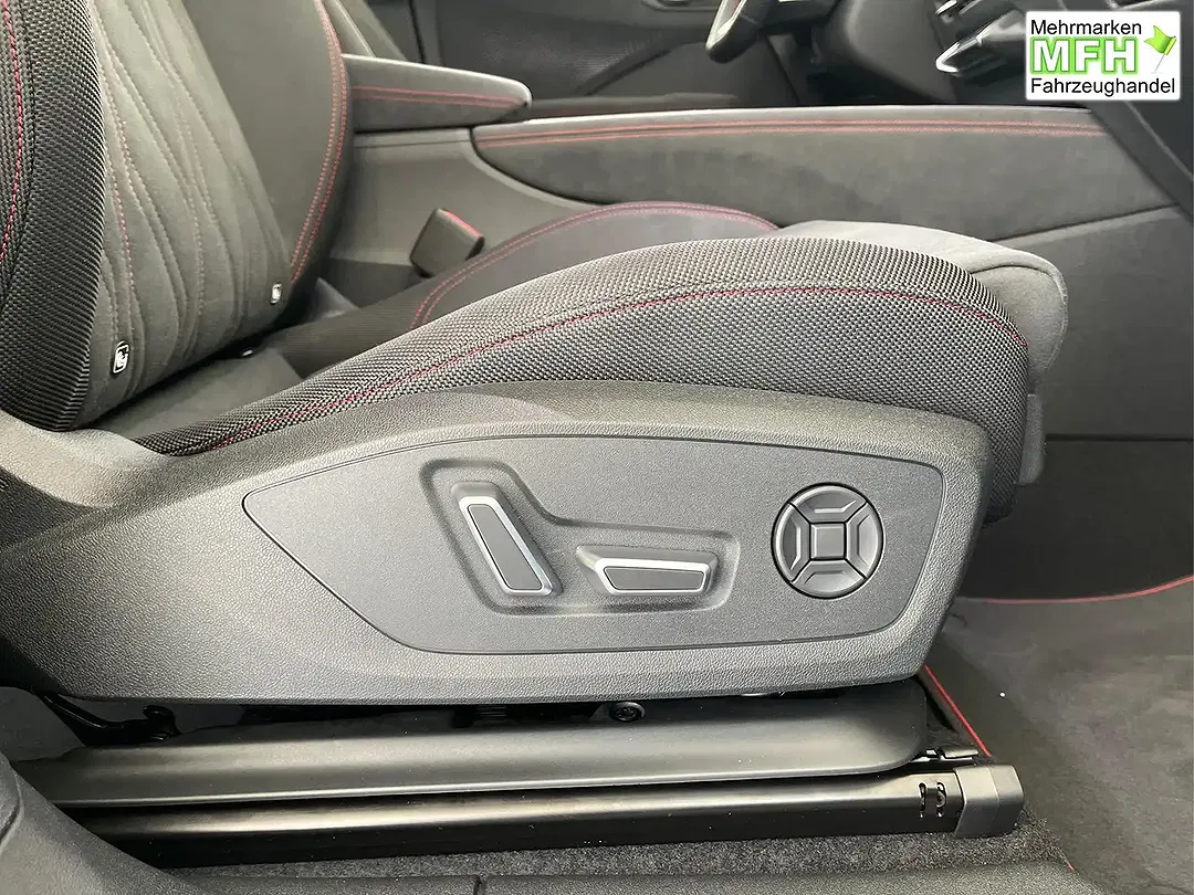 Audi Q3 - Thumbnail 15