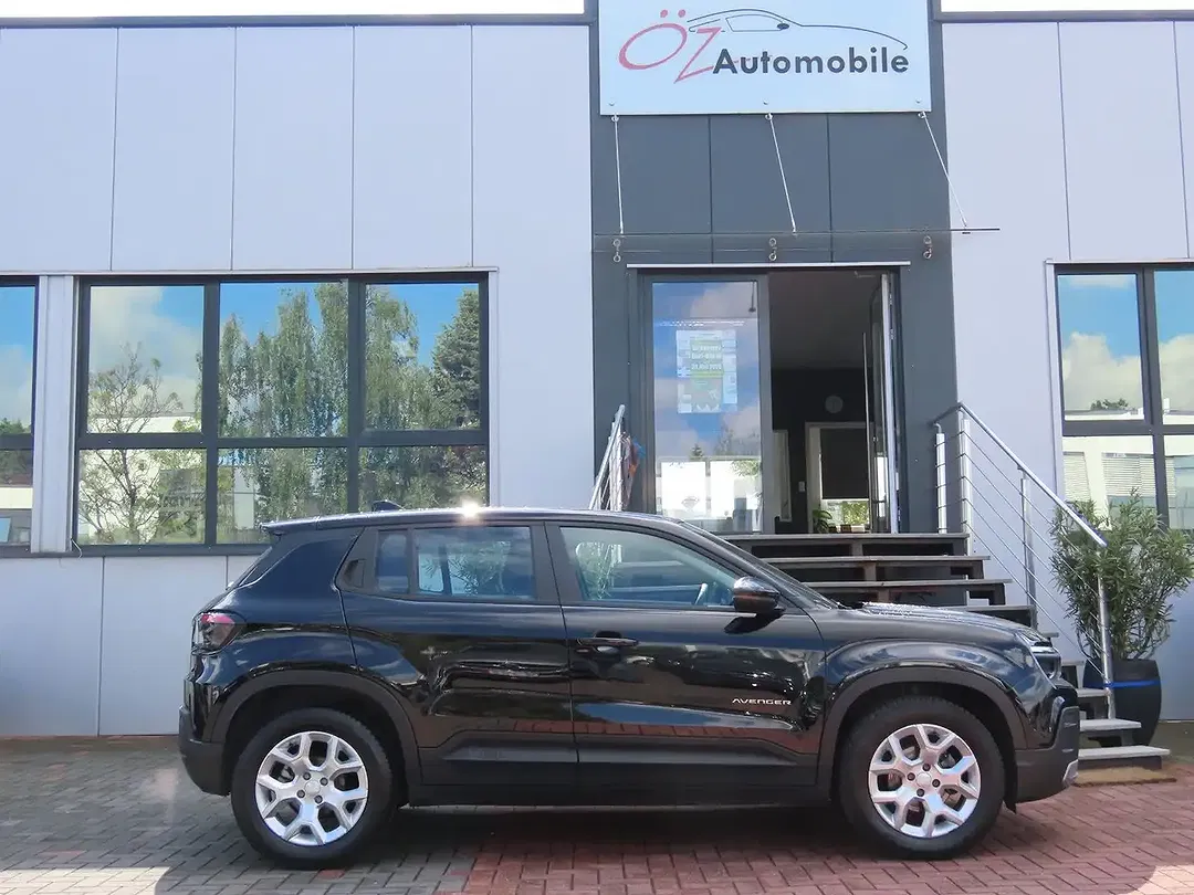 Jeep Avenger - Thumbnail 11