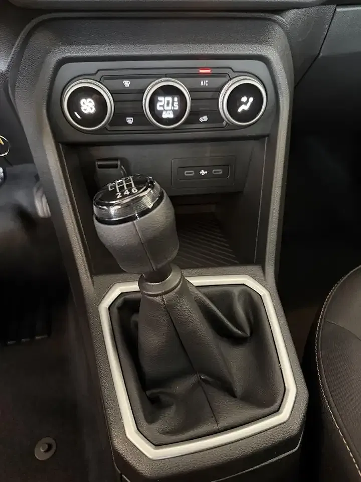 Dacia Sandero - Thumbnail 11