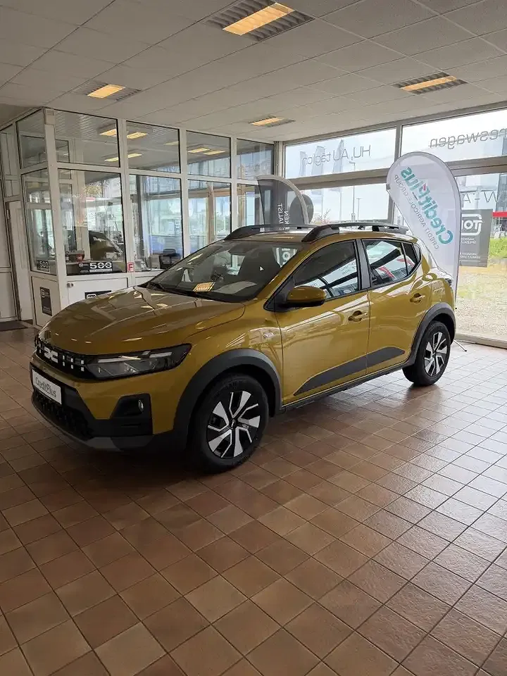 Dacia Sandero - Thumbnail 3