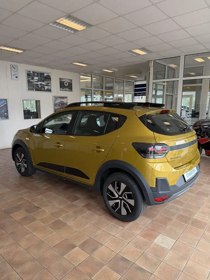 Dacia Sandero - Thumbnail 4