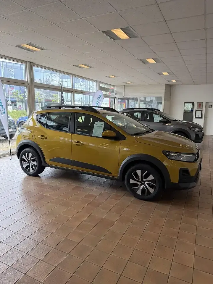 Dacia Sandero - Thumbnail 7