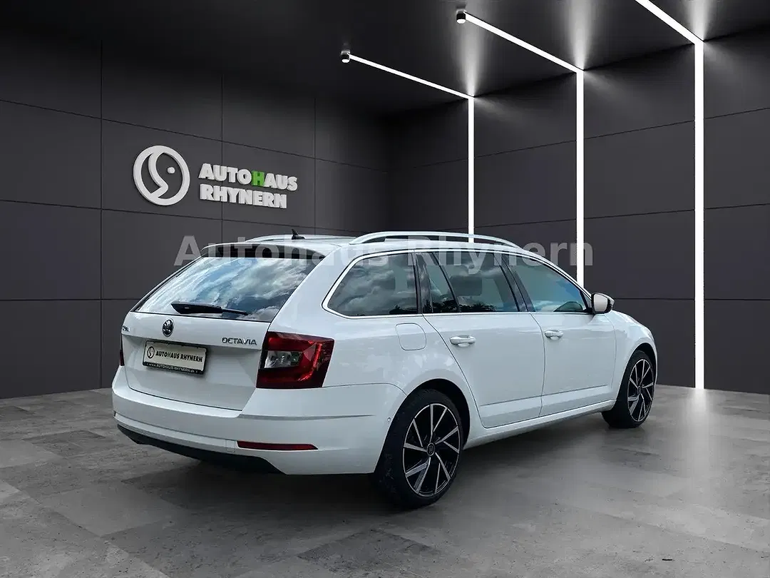 Skoda Octavia - Thumbnail 5