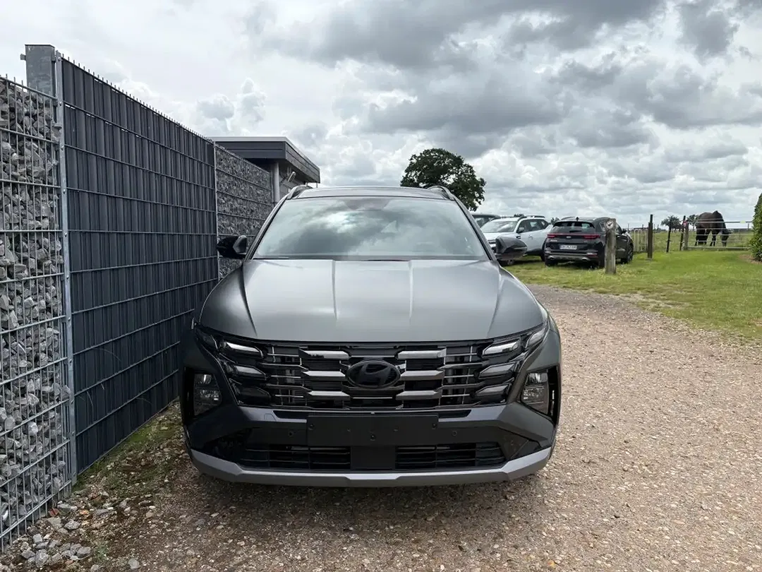 Hyundai TUCSON - Thumbnail 2