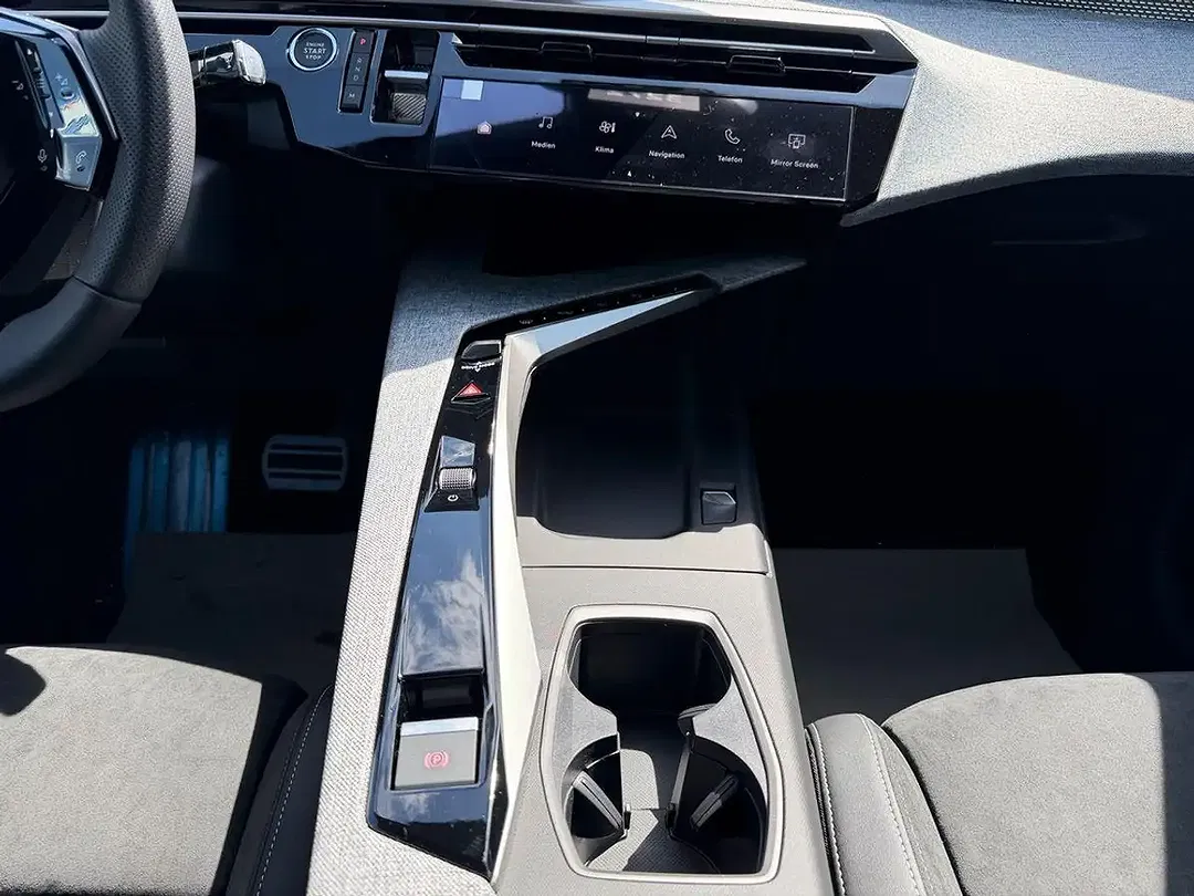 Peugeot 3008 - Thumbnail 8