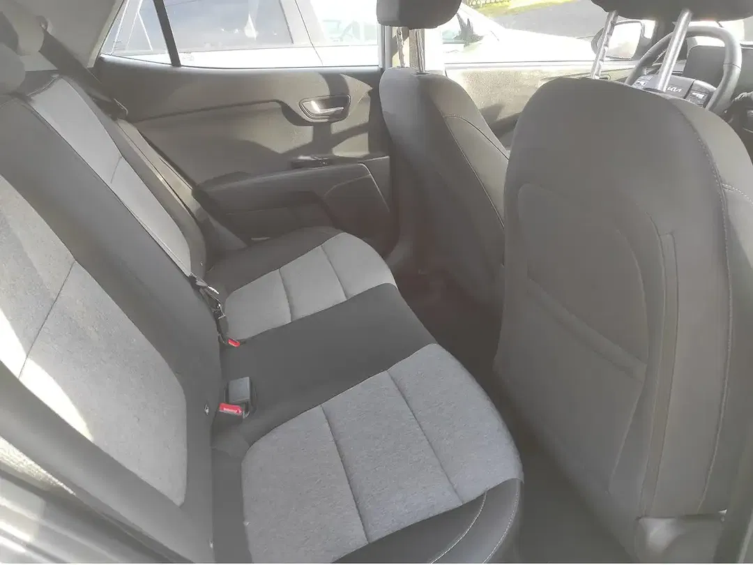 Kia Stonic - Thumbnail 7