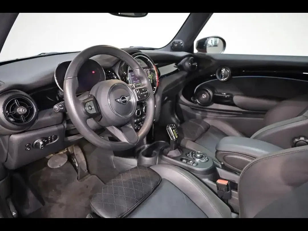 MINI Cooper SE - Thumbnail 7
