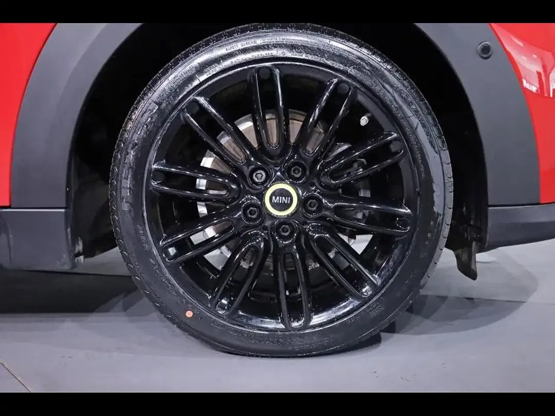 MINI Cooper SE - Thumbnail 9