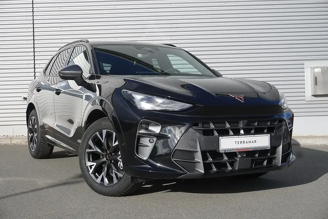 CUPRA Terramar - Thumbnail 2