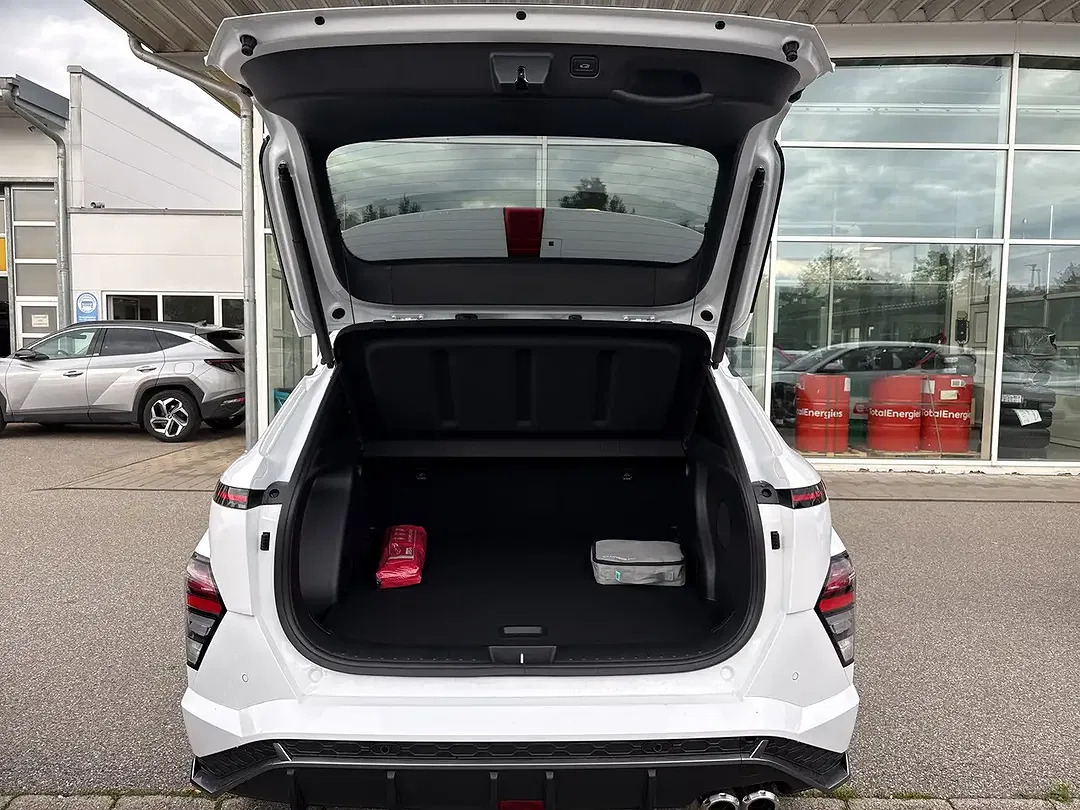 Hyundai KONA - Thumbnail 12