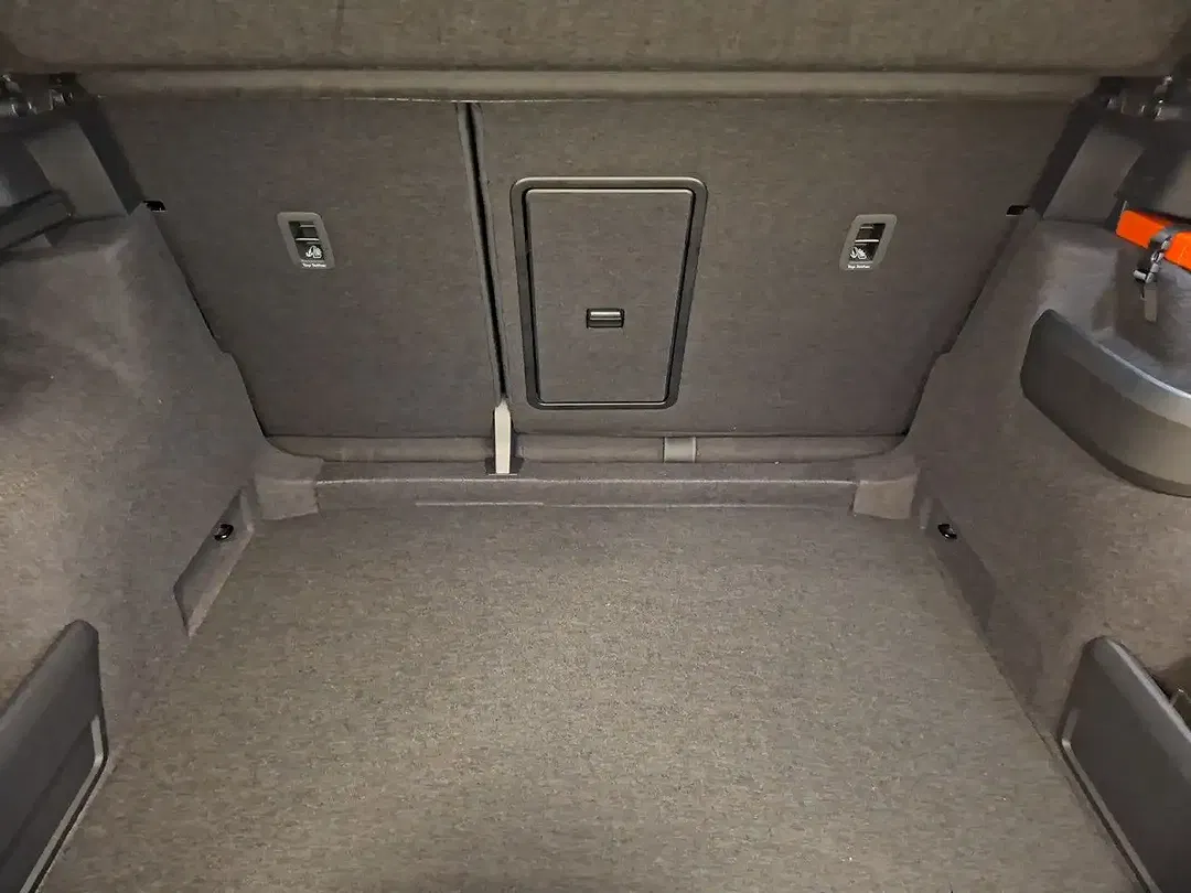 Skoda Karoq - Thumbnail 12
