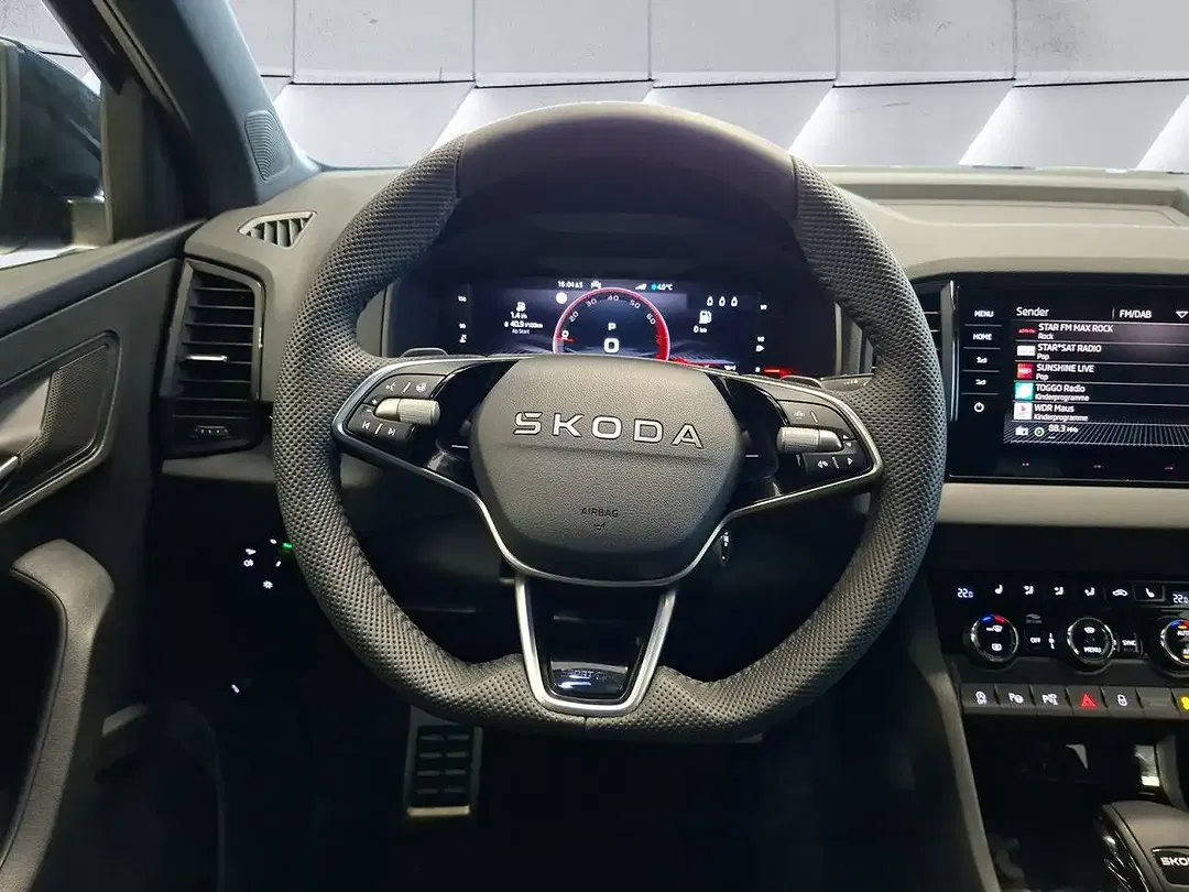 Skoda Karoq - Thumbnail 7