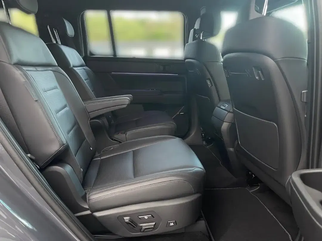 Hyundai SANTA FE - Thumbnail 14