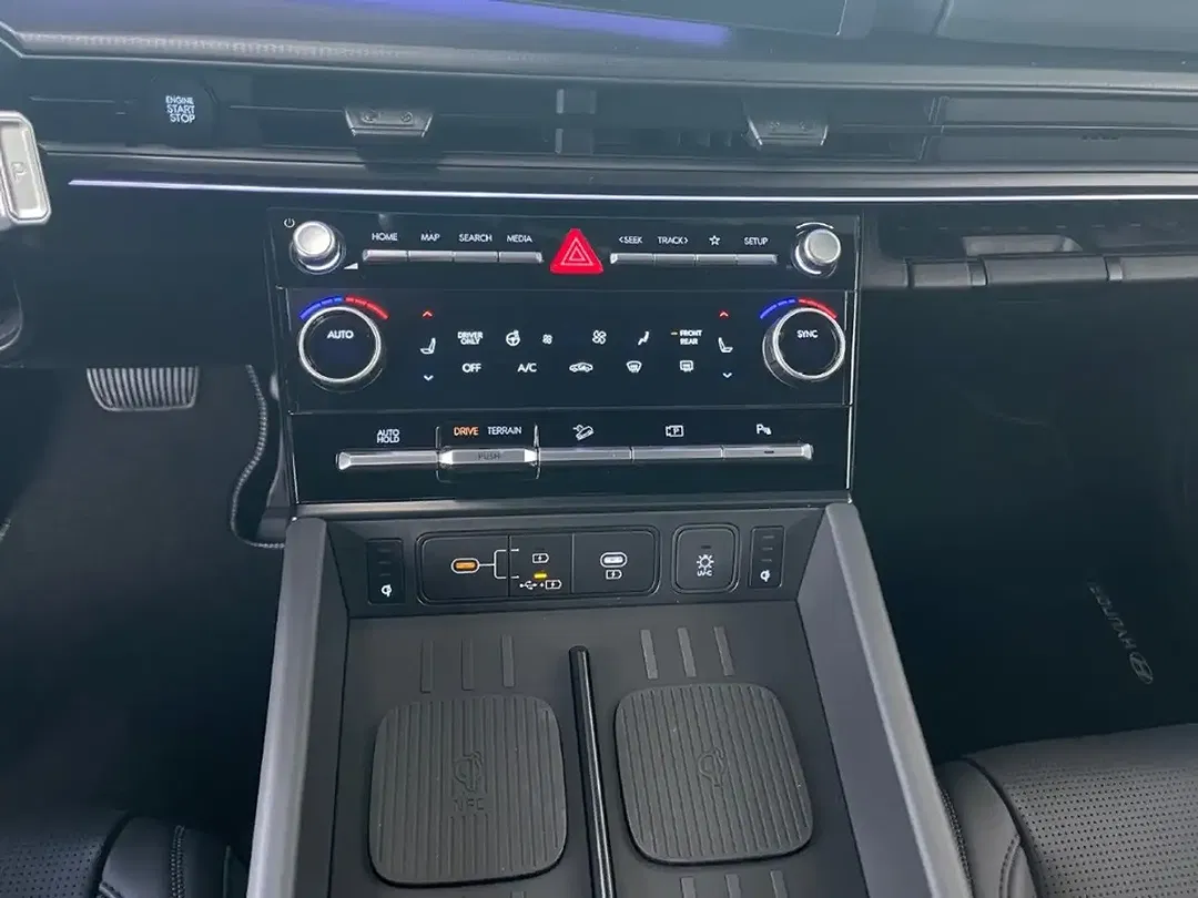 Hyundai SANTA FE - Thumbnail 19
