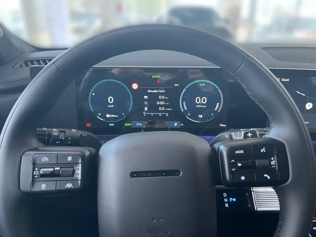 Hyundai SANTA FE - Thumbnail 9