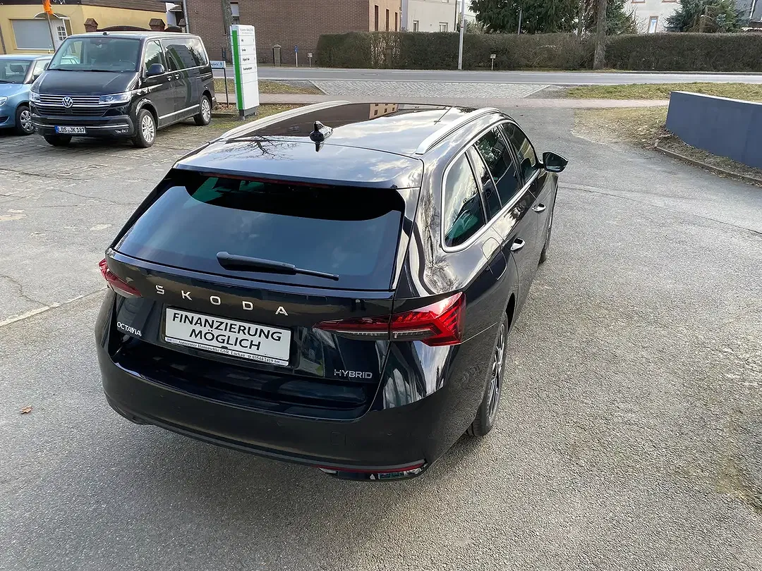 Skoda Octavia - Thumbnail 14