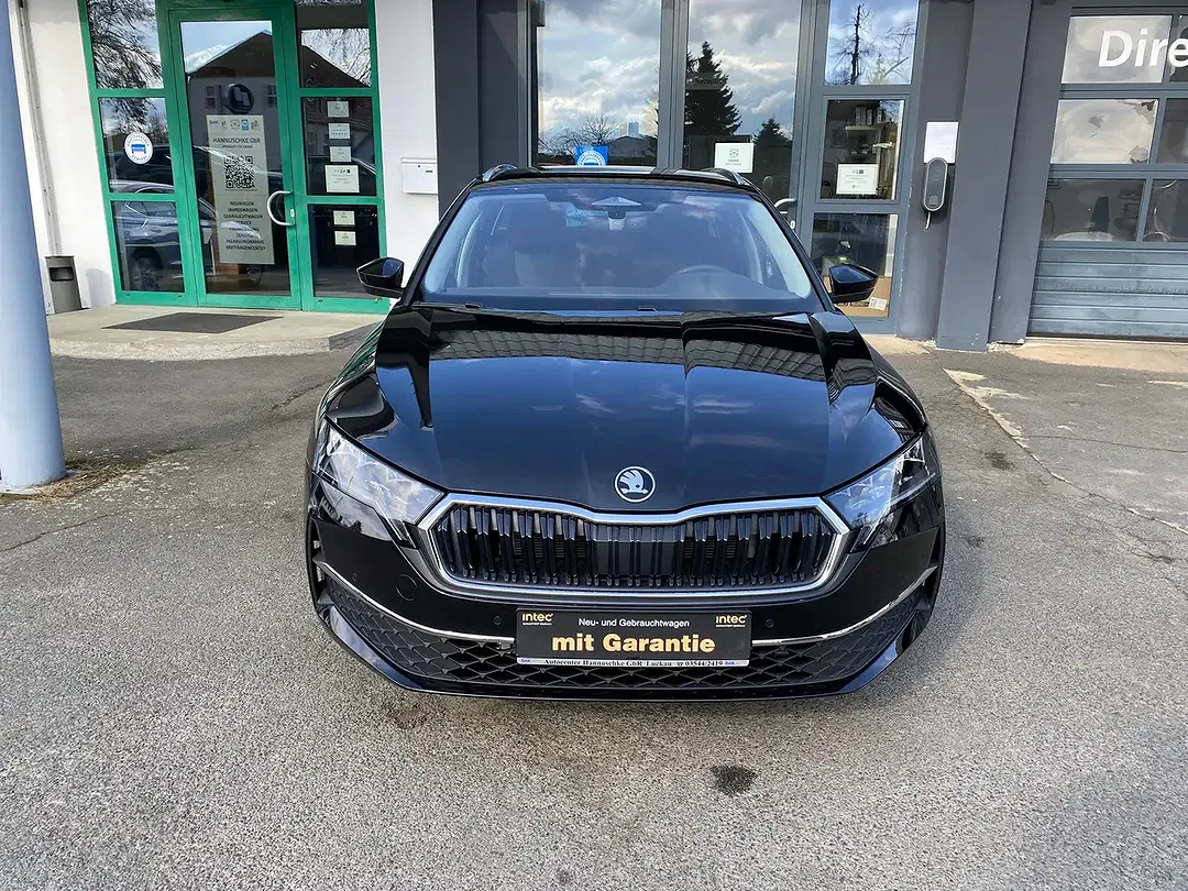 Skoda Octavia - Thumbnail 5