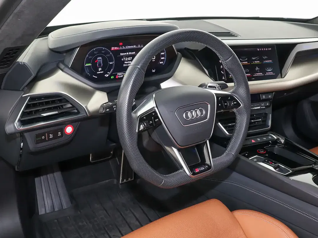 Audi RS e-tron GT - Thumbnail 6
