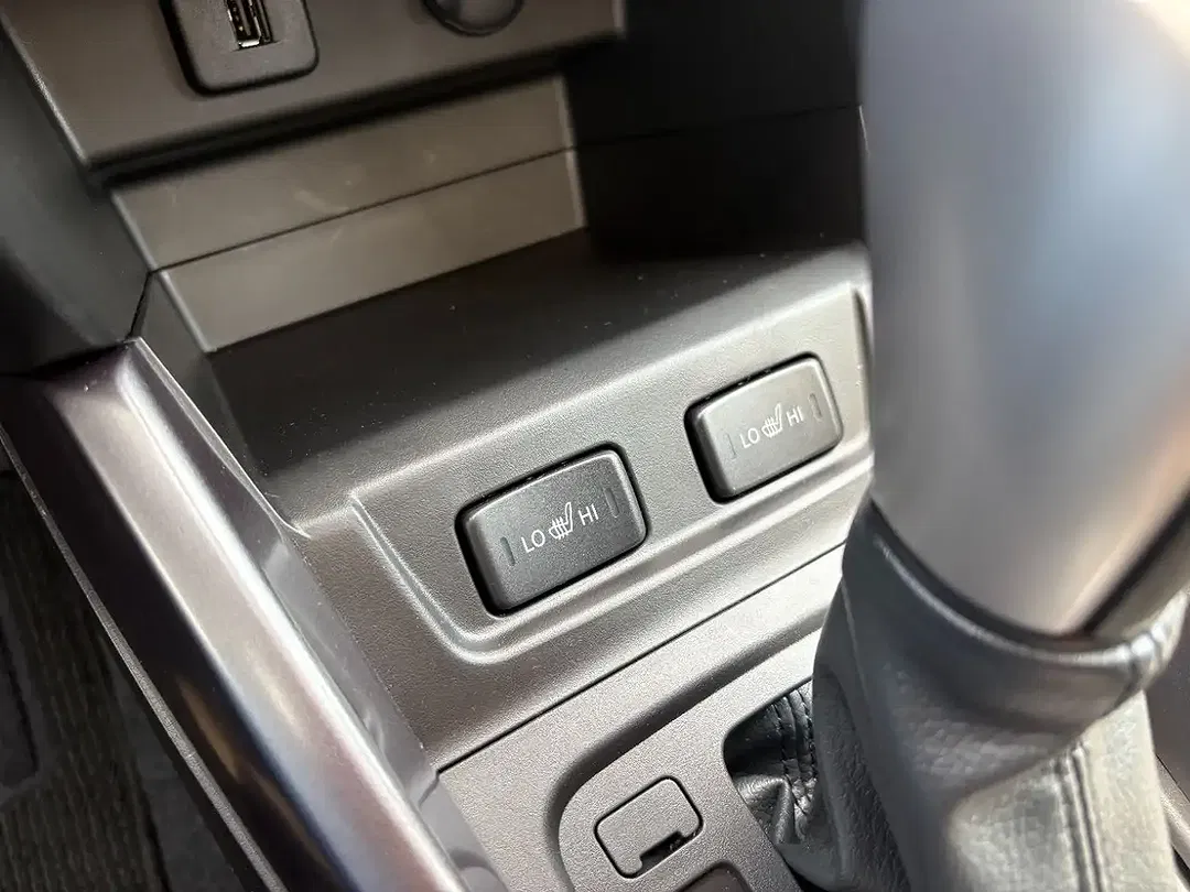 Suzuki Vitara - Thumbnail 11