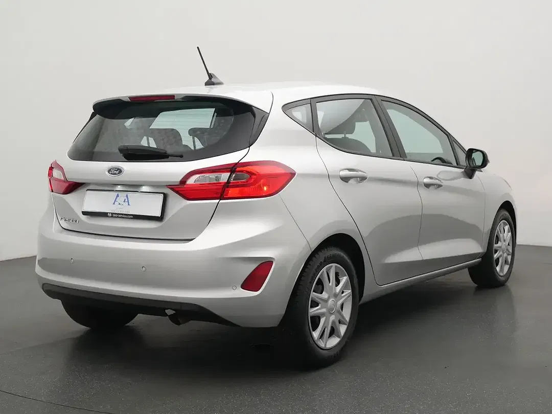 Ford Fiesta - Thumbnail 5