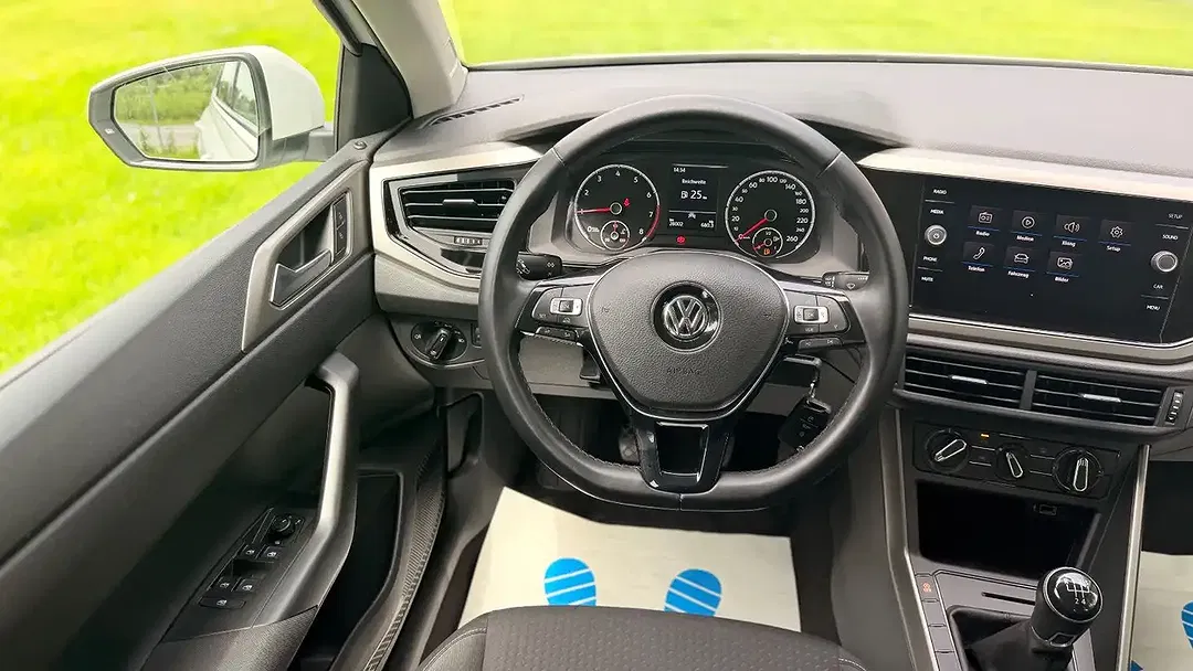 Volkswagen Polo - Thumbnail 11