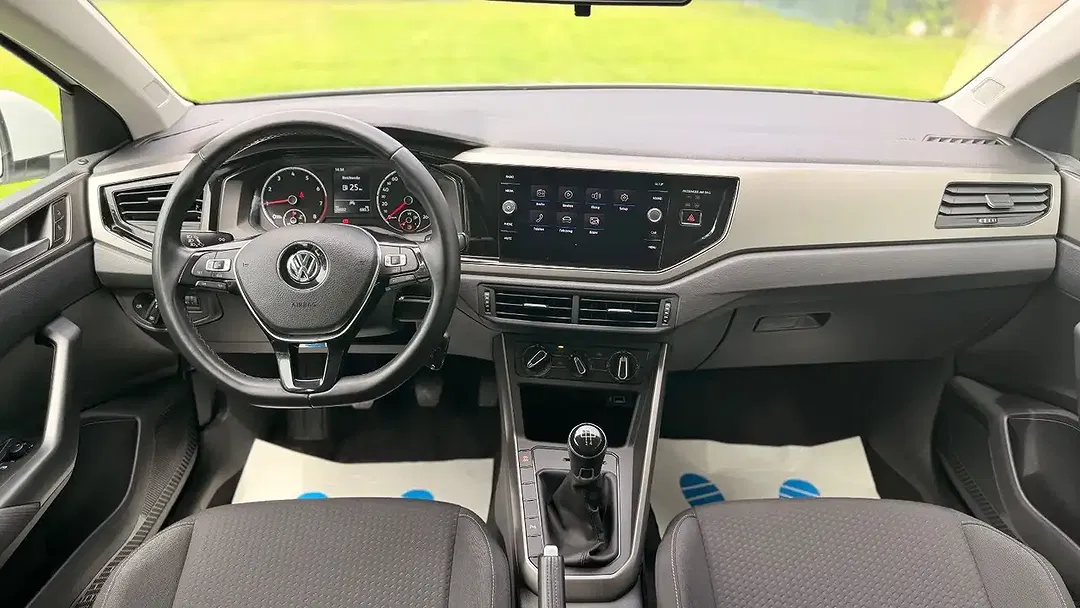 Volkswagen Polo - Thumbnail 13