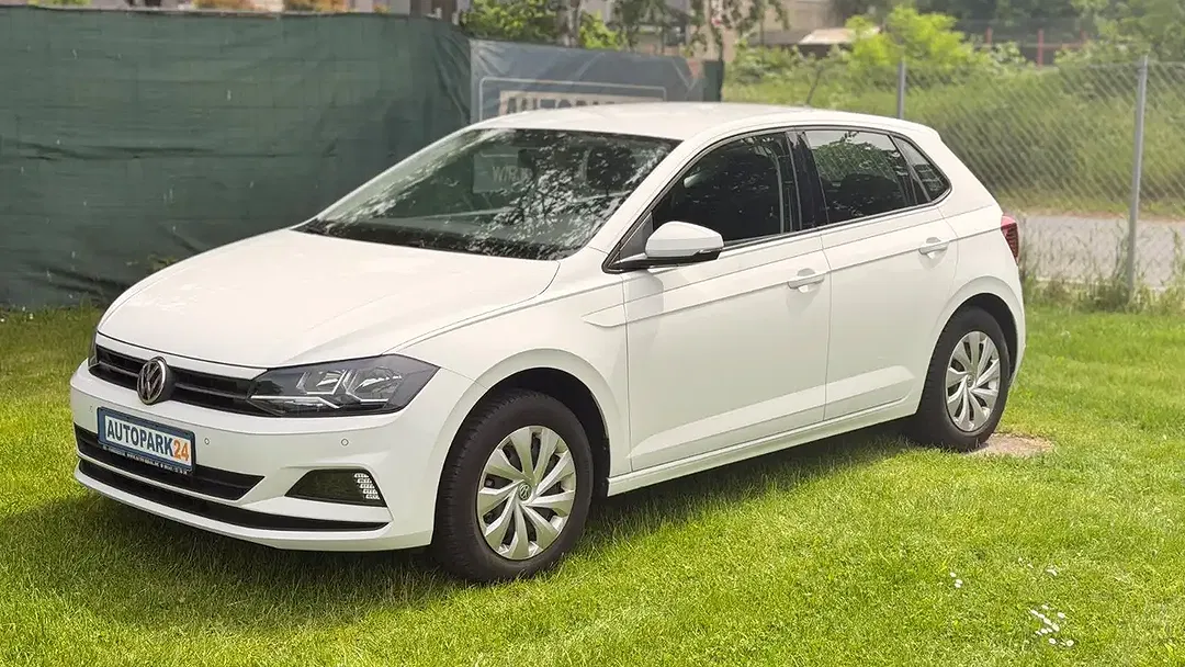 Volkswagen Polo - Thumbnail 4