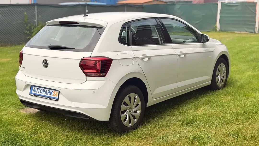 Volkswagen Polo - Thumbnail 7