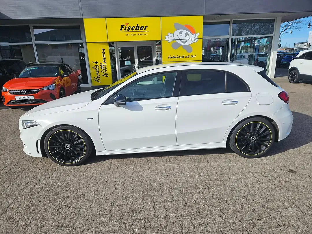 Mercedes-Benz A 250 - Thumbnail 3