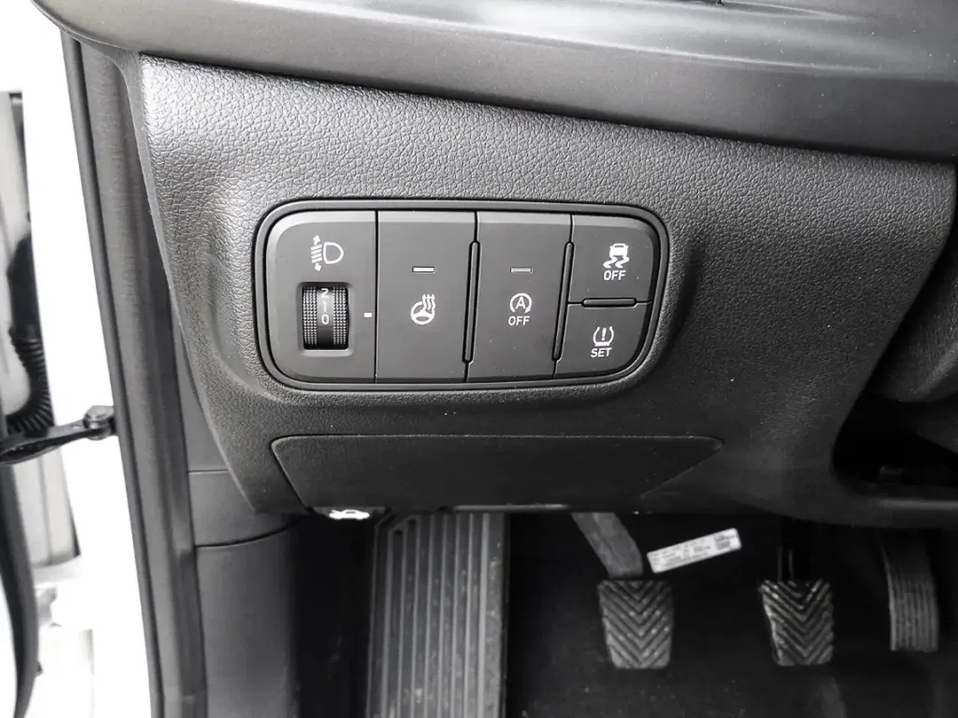 Hyundai i20 - Thumbnail 10