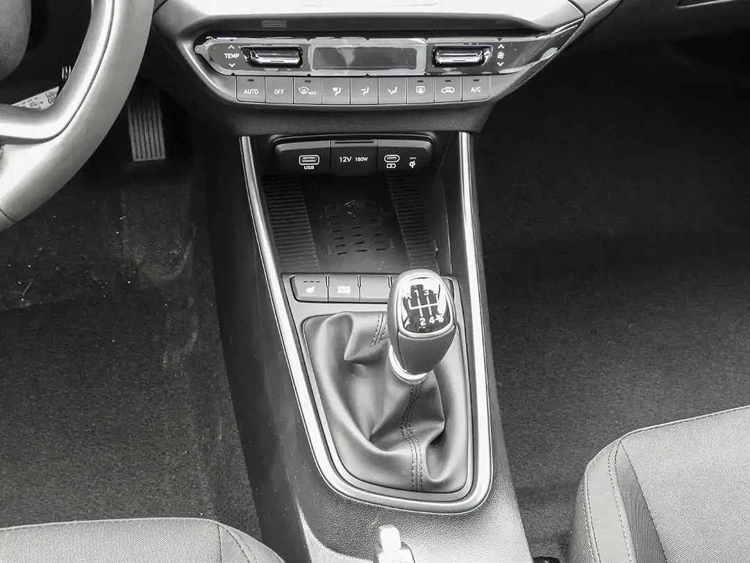 Hyundai i20 - Thumbnail 11