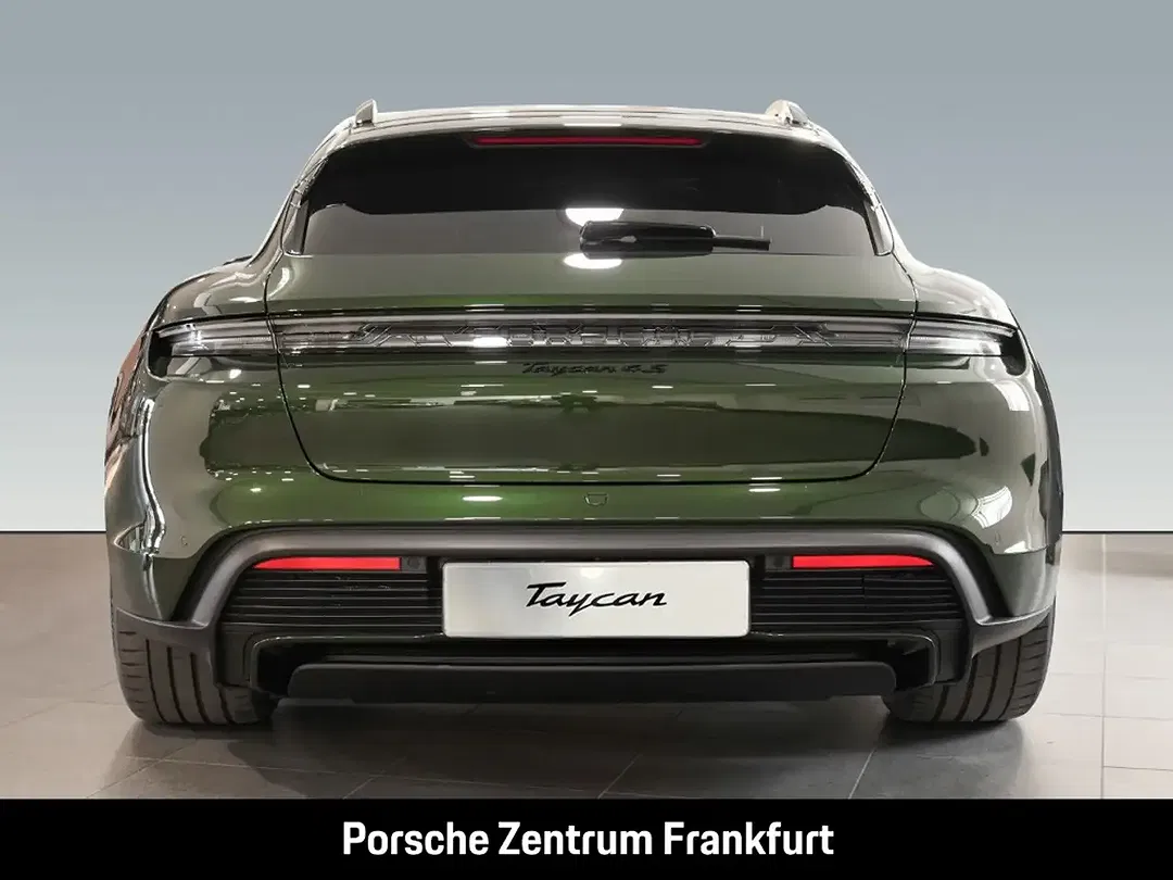 Porsche Taycan - Thumbnail 5