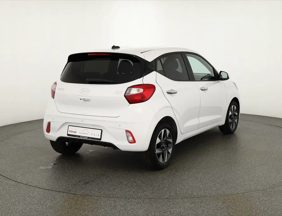 Hyundai i10 - Thumbnail 4