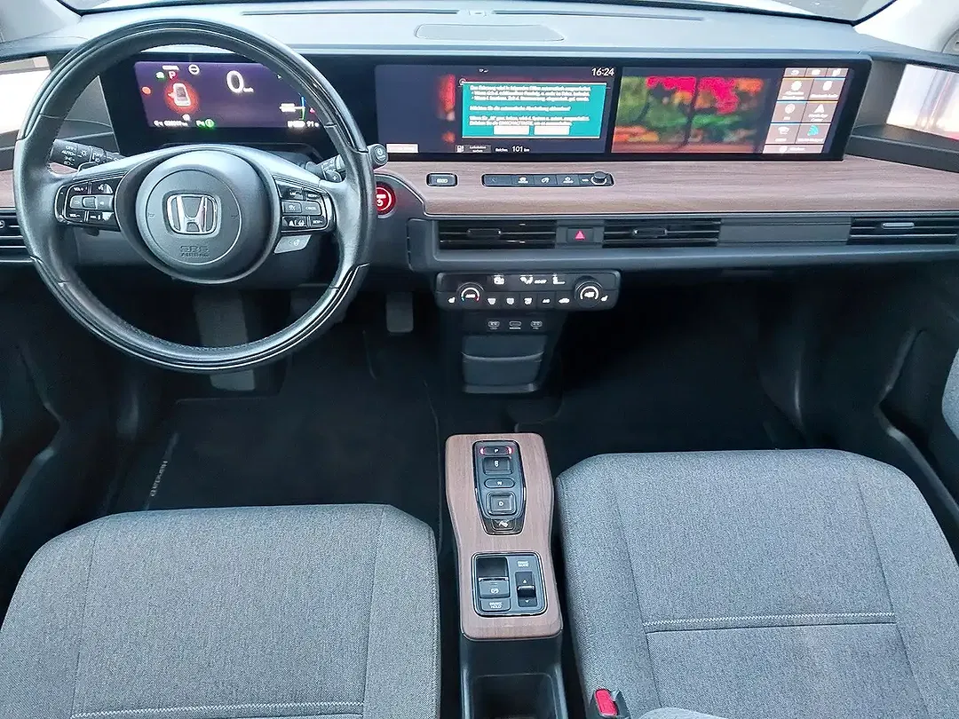 Honda e - Thumbnail 7