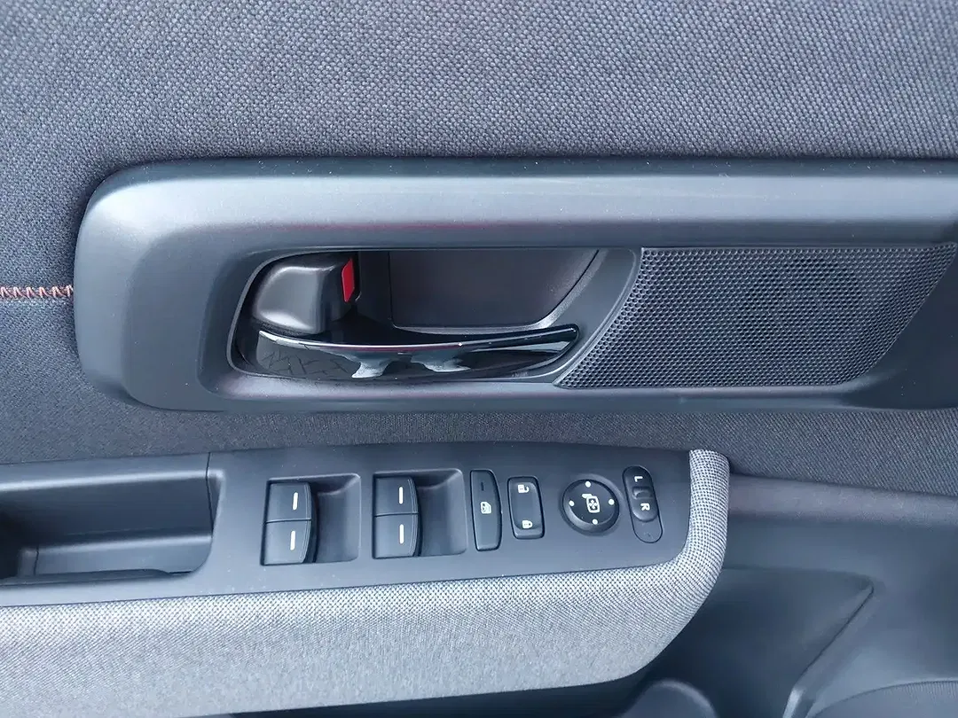 Honda e - Thumbnail 8