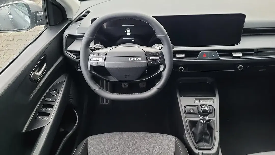 Kia Stonic - Thumbnail 8