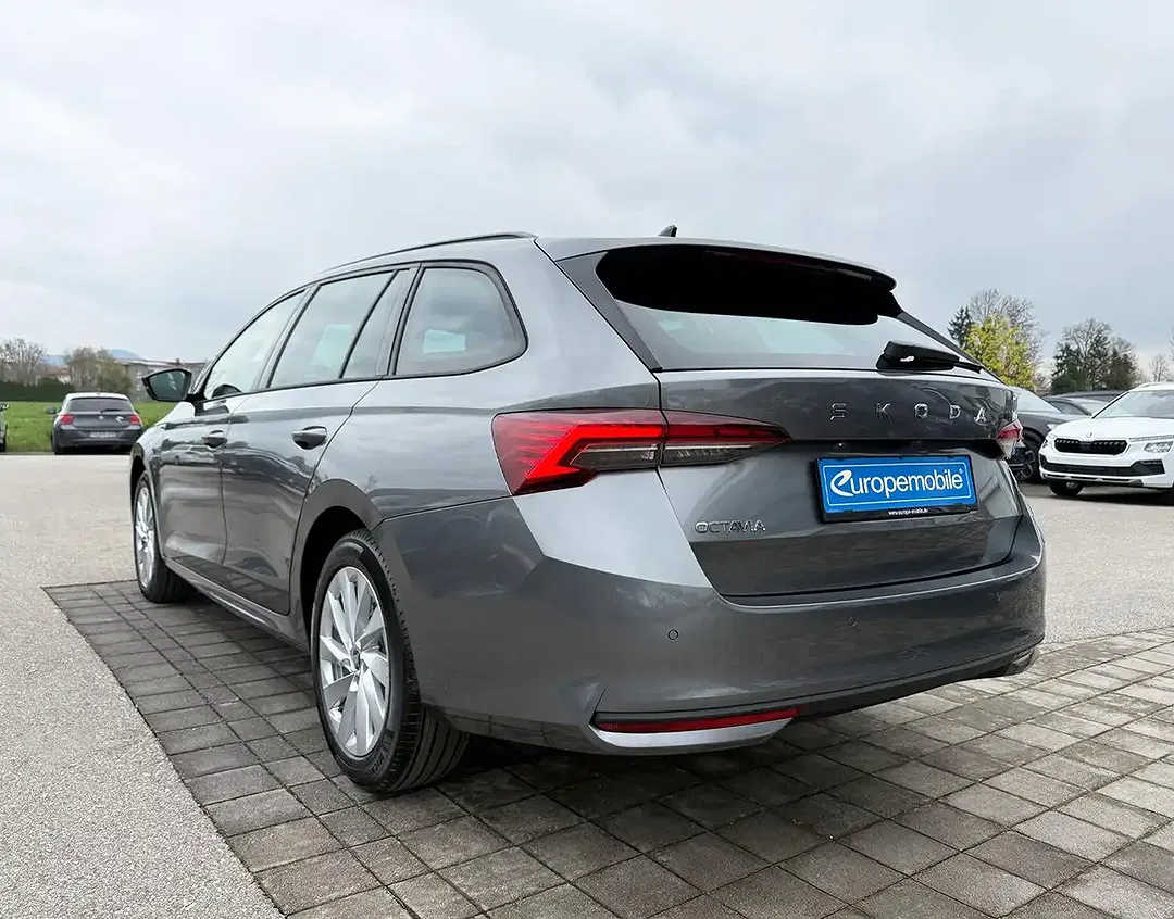Skoda Octavia - Thumbnail 7