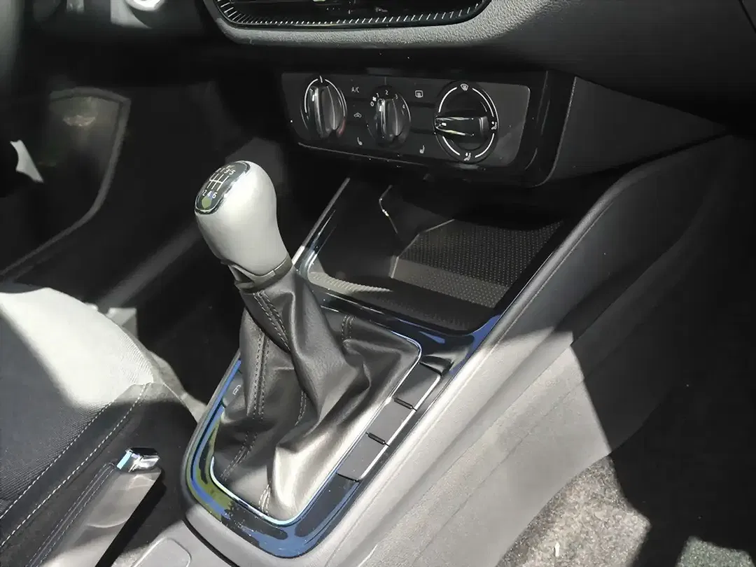 Skoda Fabia - Thumbnail 8
