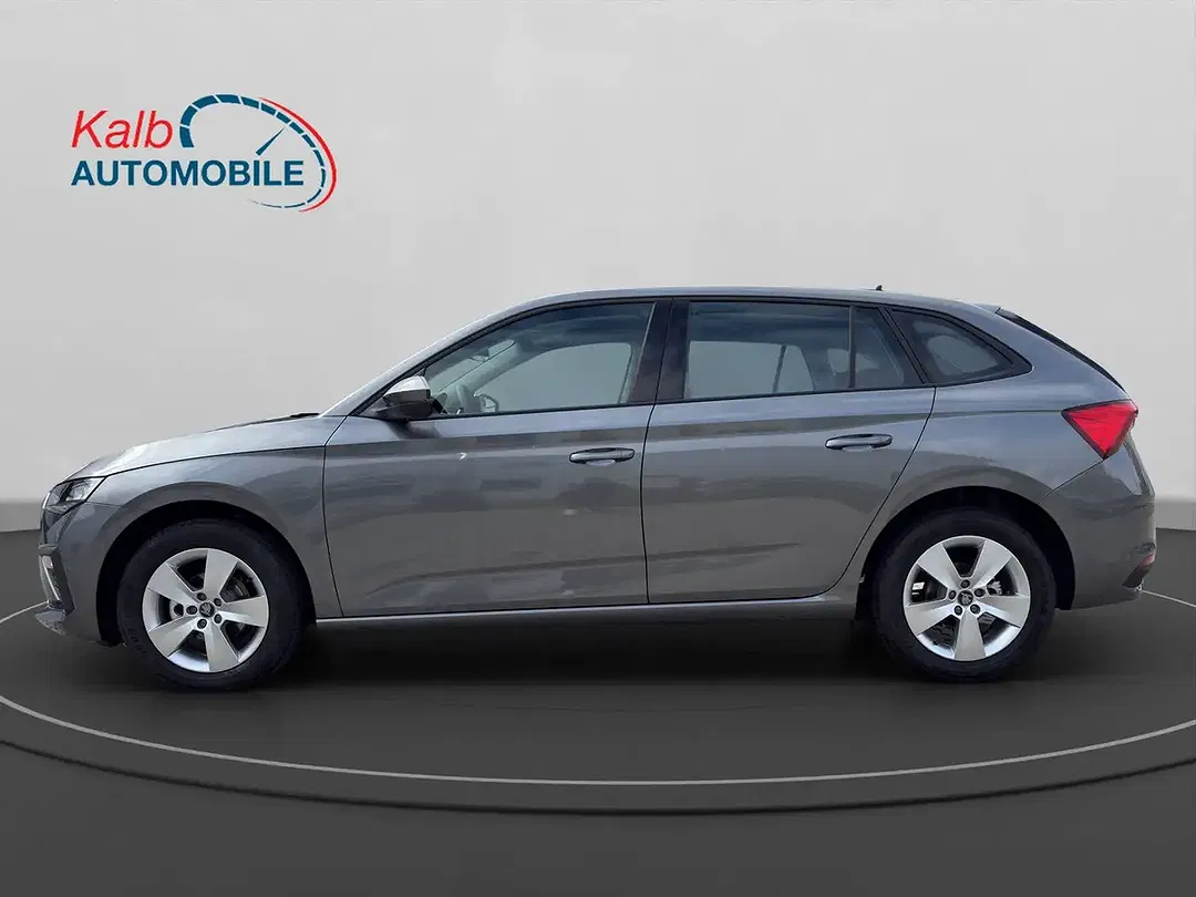 Skoda Scala - Thumbnail 2