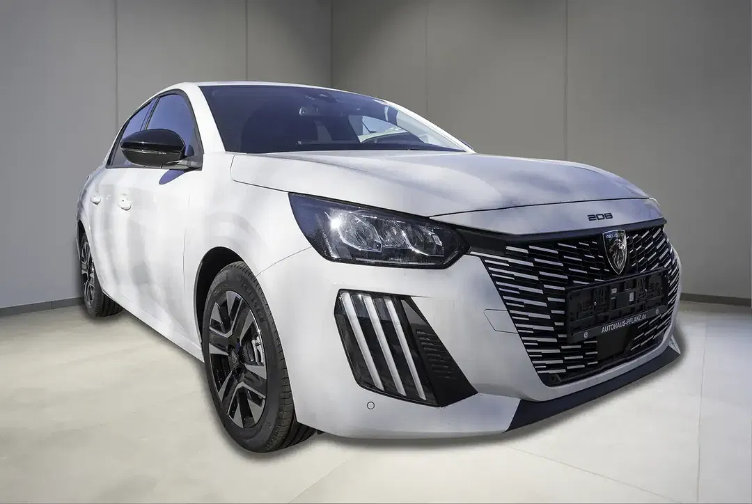 Peugeot 208 - Thumbnail 2