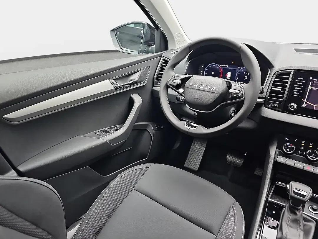 Skoda Karoq - Thumbnail 8