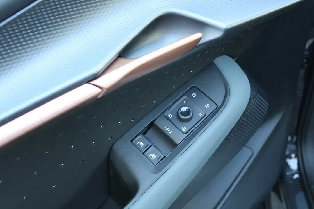 CUPRA Tavascan - Thumbnail 15