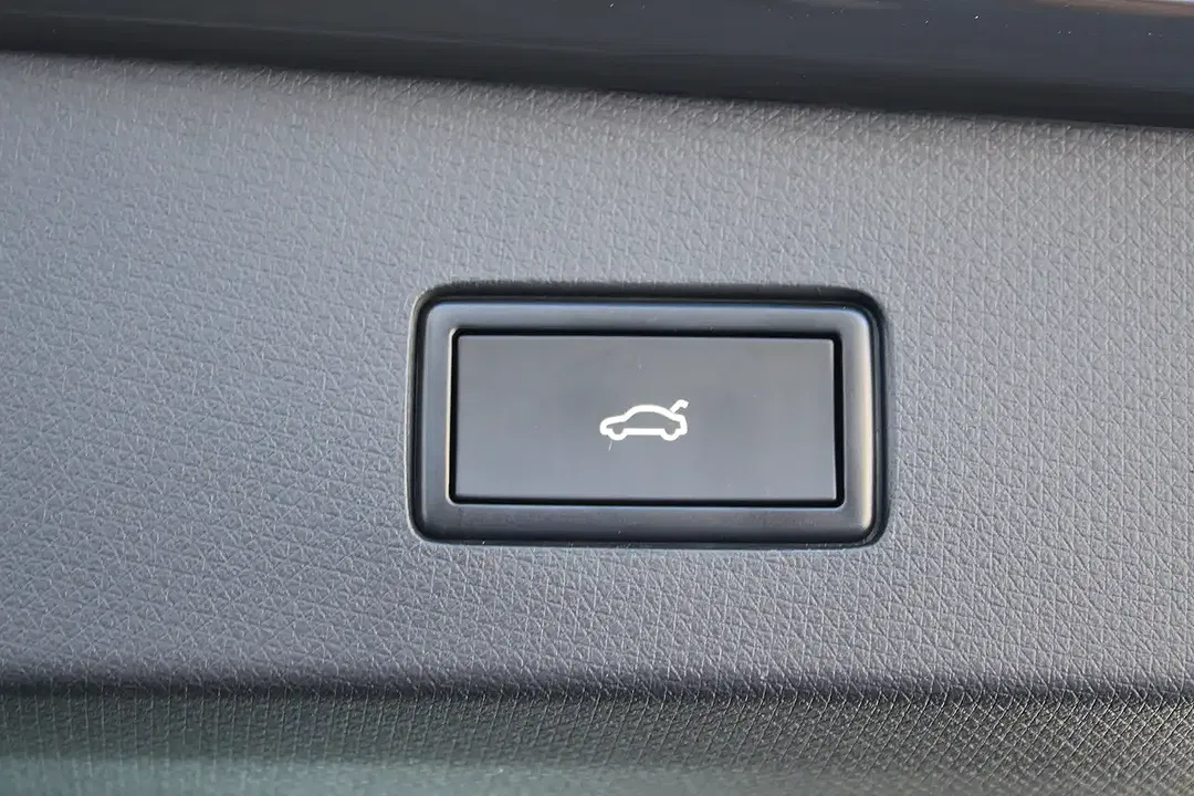 CUPRA Tavascan - Thumbnail 7