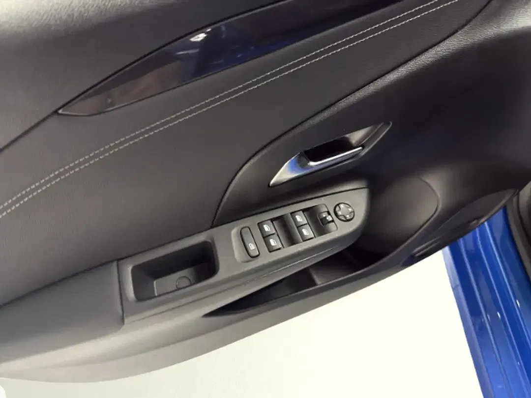 Opel Corsa - Thumbnail 15