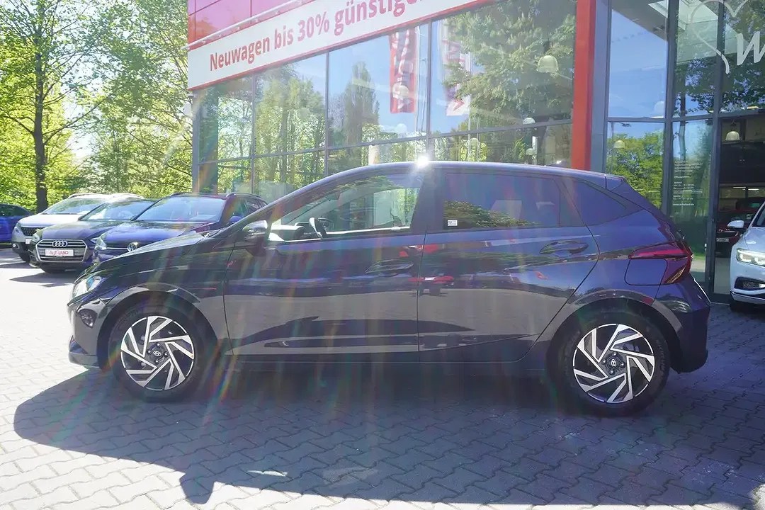 Hyundai i20 - Thumbnail 8