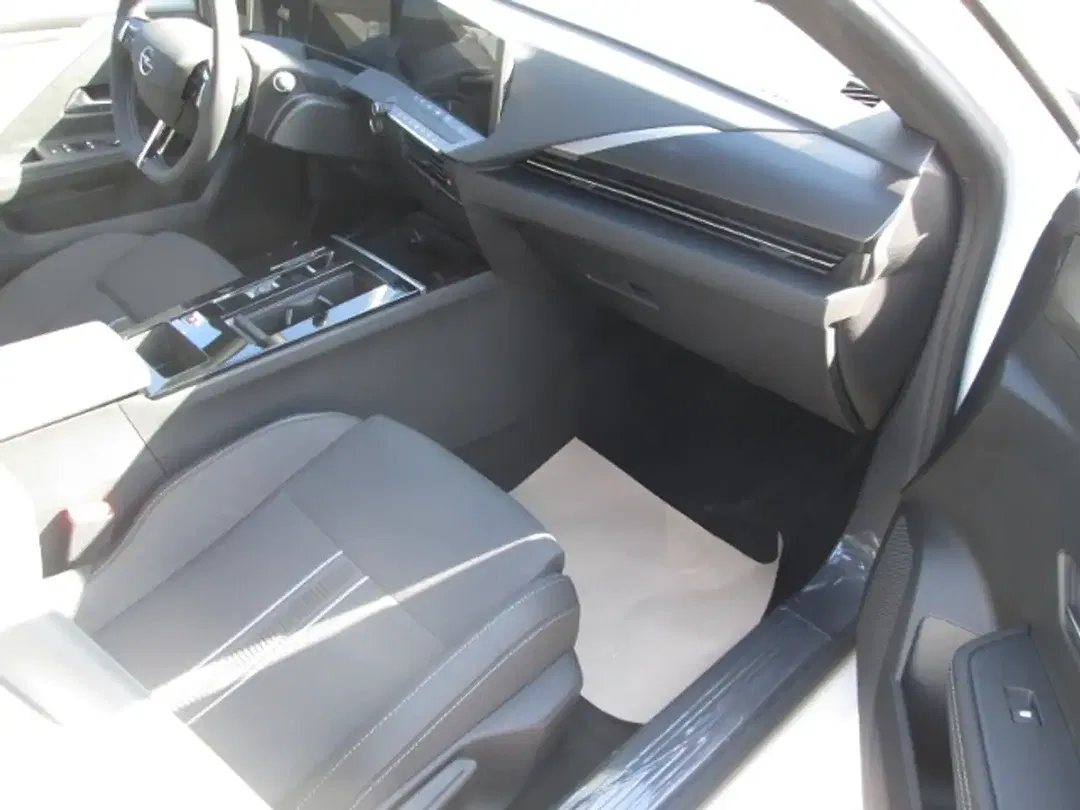 Opel Astra - Thumbnail 7