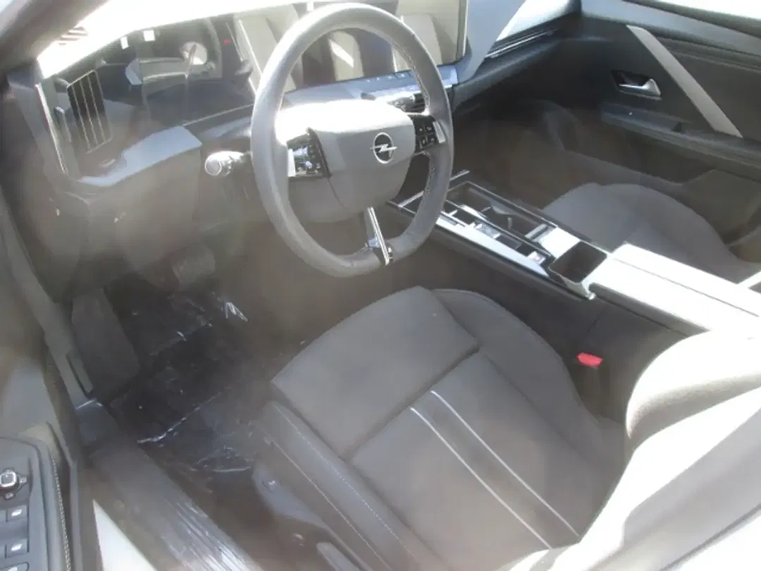 Opel Astra - Thumbnail 8